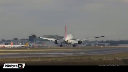 Duman ikazı nedeniyle yapılan zorunlu iniş korkuttu