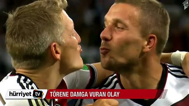 Dünya Kupası'nda törene damga vuran olay