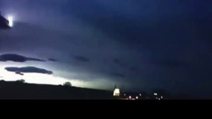 İskoçya semalarında görülen ateş topu meteor mu