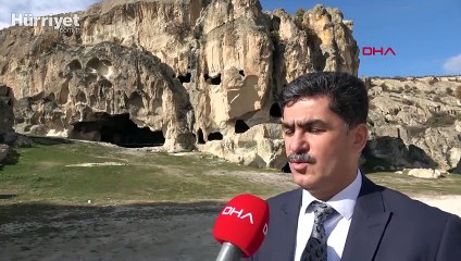 Frig Vadisi'ndeki 'aşk yazıları' temizleniyor