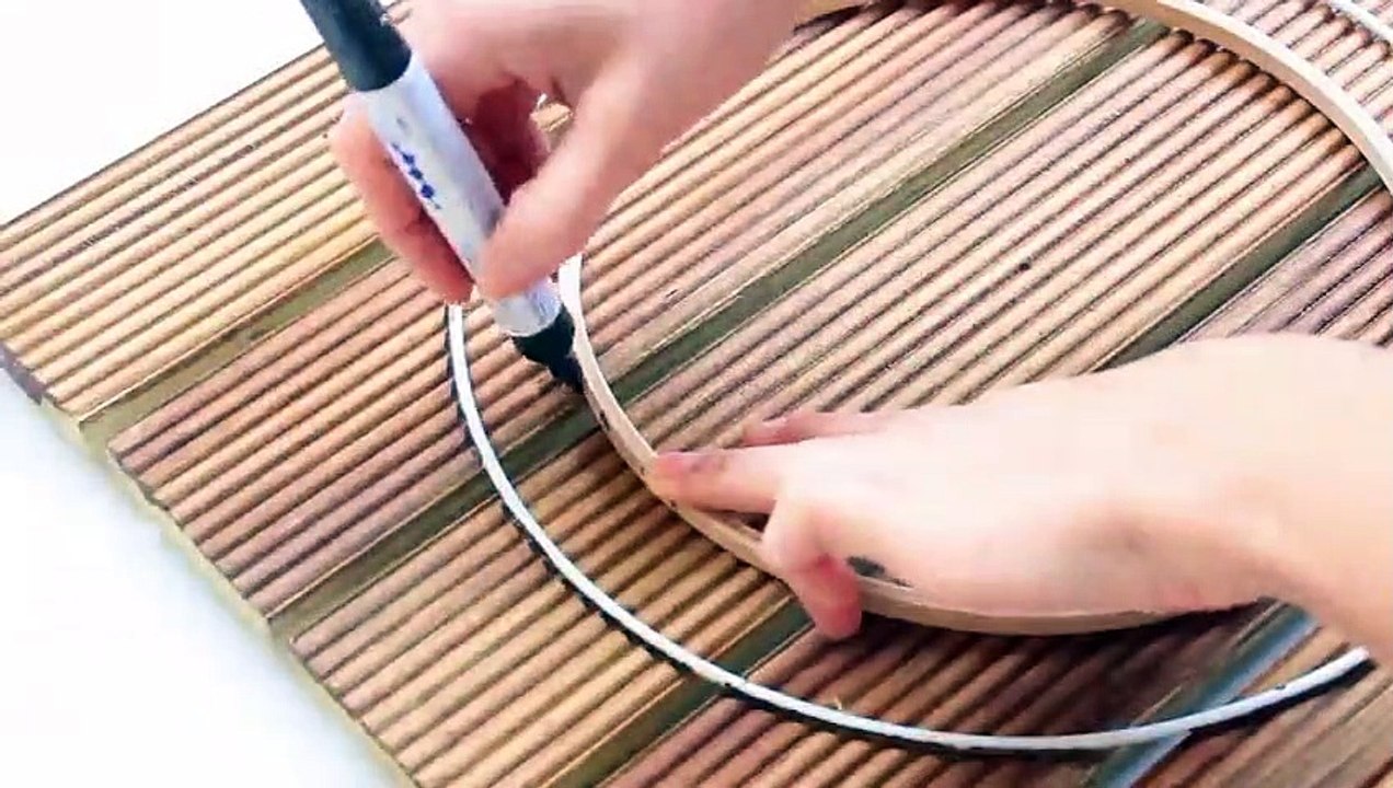 Başka Kimsede Olmayan Duvar Saati İster Misiniz? | Evim