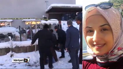 Genç kadın kapı ile duvar arasına sıkışarak öldü