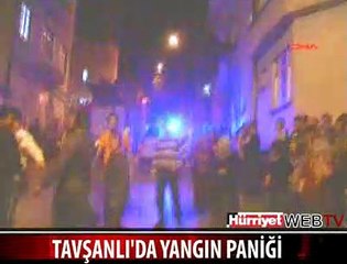 2 TARİHİ EV ALEV ALEV YANDI