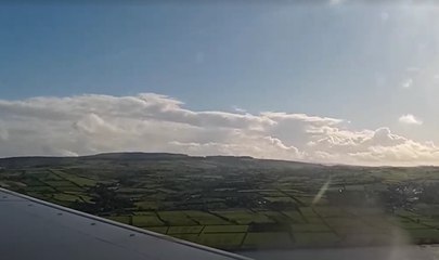 Ryanair Manchester flight landing at Derry airport