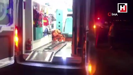 Alev topuna dönen otomobilden son anda çıkarıldılar: 1’i ağır 8 yaralı