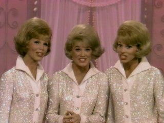 The McGuire Sisters - Sing Something Simple (Live On The Ed Sullivan Show, October 17, 1965)