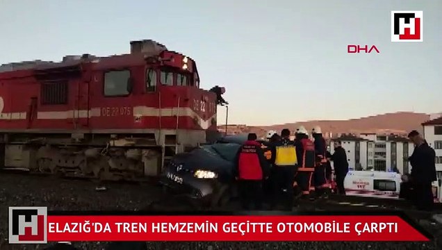 Tren, hemzemin geçitte otomobile çarptı