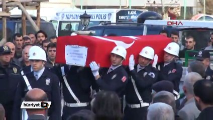 Şehit polis Elazığ'da gözyaşları arasında toprağa verildi