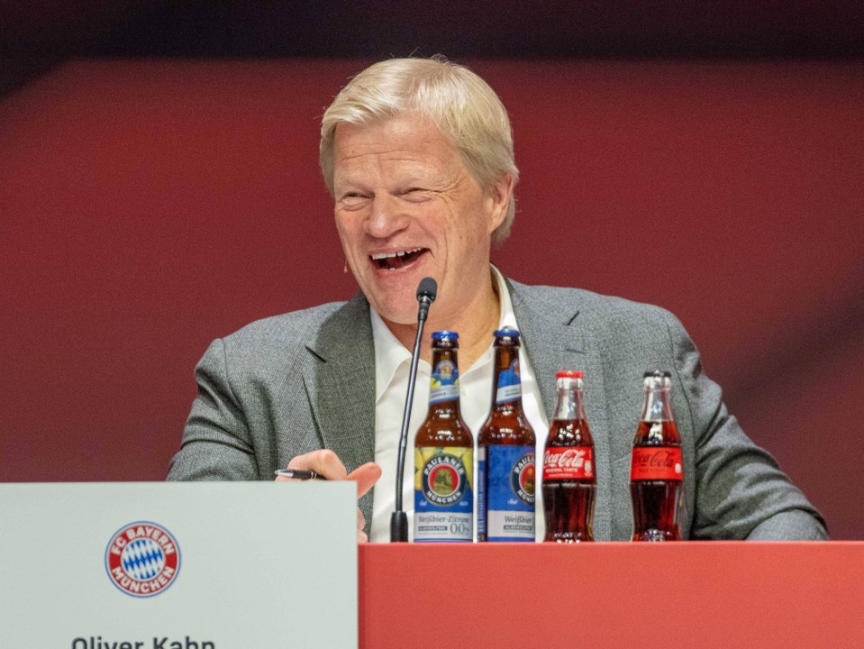 Kahn markiert DFB-Pokal und CL-Finale im Kalender mit 'Bayern-Rot'