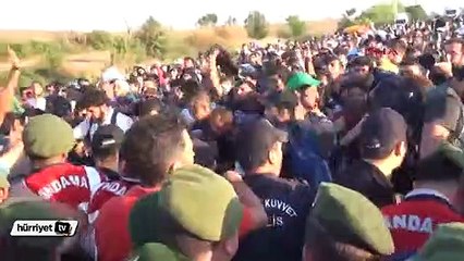 Edirne'de mültecilerin şehir merkezine girişi engellendi