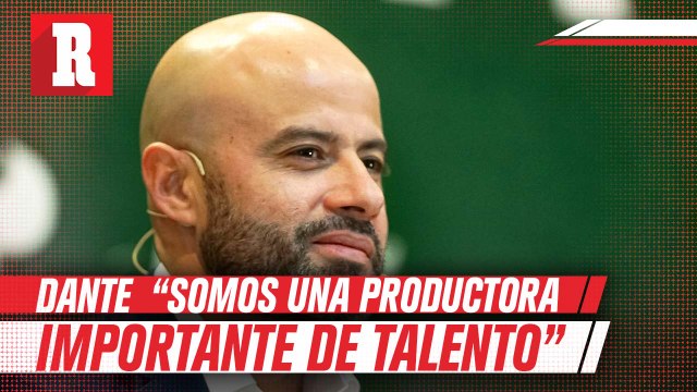 Santos en una productora de talentos jóvenes