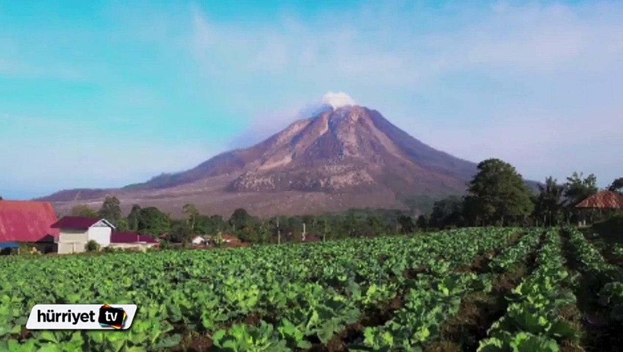 Sinabung Yanardağı'nda görsel şölen