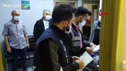 Yüksek mimarın ofisine sahte seyahat belgesi baskını