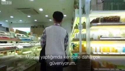 Neden Güney Kore'de pek çok erkek makyaj yapmaya başladı?
