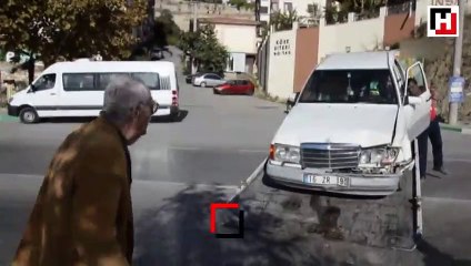 Sanatçı Eşref Kolçak kaza yaptı