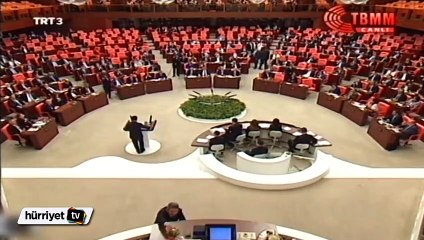 Selahattin Demirtaş yemini etti