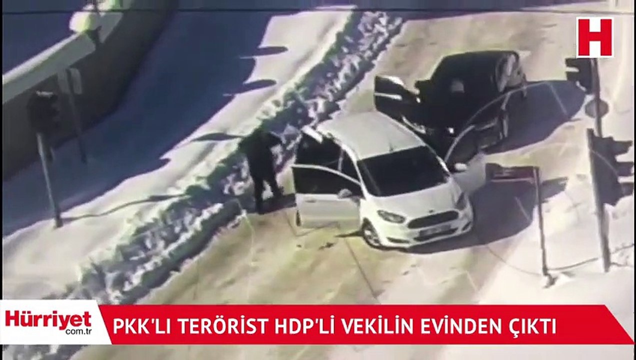 PKK'lı terörist HDP'li milletvekilinin evinden çıktı