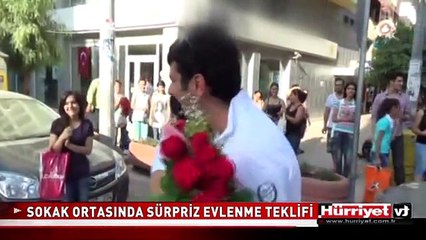SOKAK ORTASINDA SÜRPRİZ TEKLİF