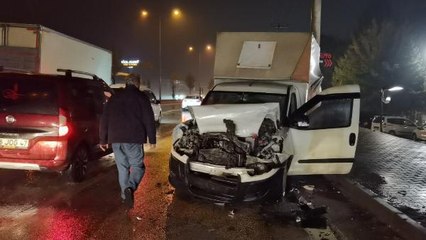 Son dakika haber: BURSA'DA ZİNCİRLEME KAZA: 5 YARALI