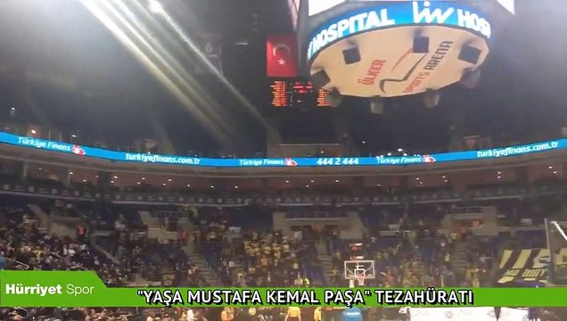 Fenerbahçe maçında ‘Yaşa Mustafa Kemal Paşa Yaşa’ sesleri
