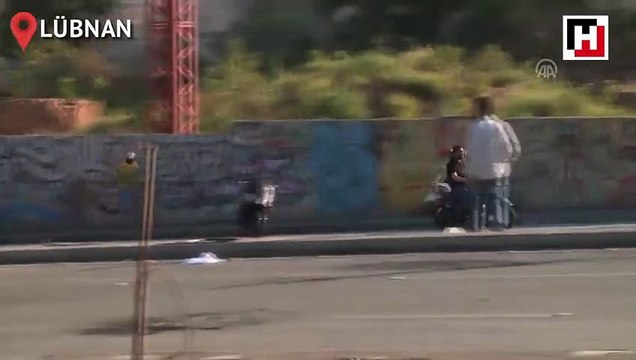 Lübnan'da Başbakanın istifasına rağmen gösteriler devam ediyo