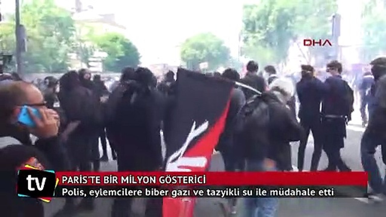 Paris'te polis eylemcilere biber gazı ve tazyikli su ile müdahale etti