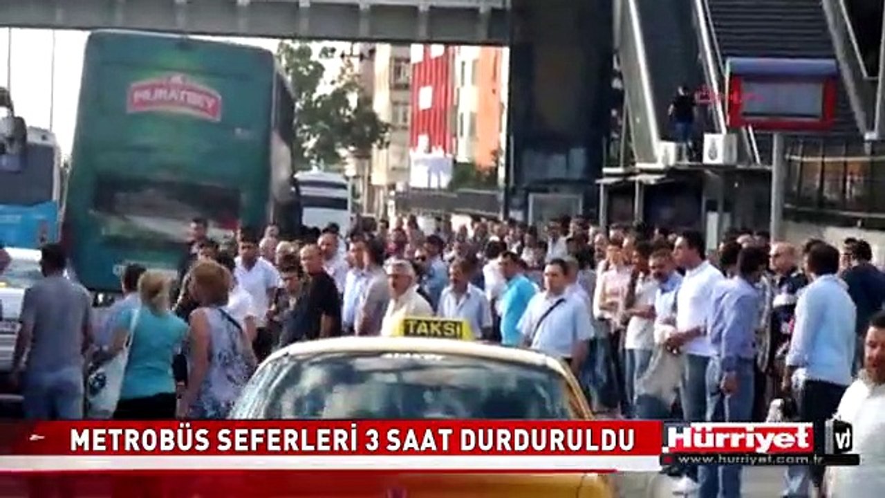 TAKSİM GEZİ PARKI OLAYLARI! METROBÜS SEFERLERİ 3 SAAT DURDURULDU