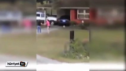 Karısına kızıp kamyoneti ile evini yıktı