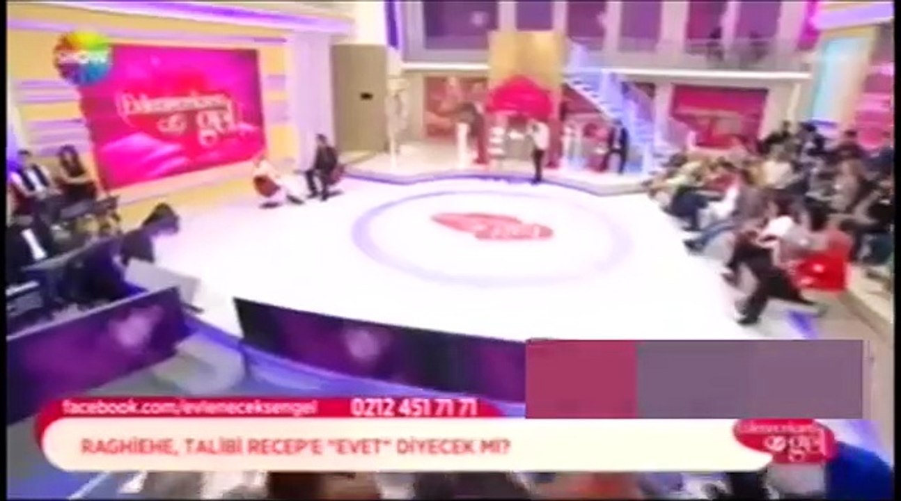 Seda Sayan'dan Uğur Arslan'a fırça: Ne biçim konuşuyorsun sen