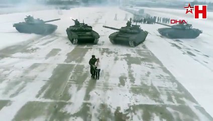 16 tankla evlilik teklif etti