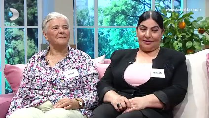 Nurten Hanım’dan Reyhan Hanım’a teselli bileziği..