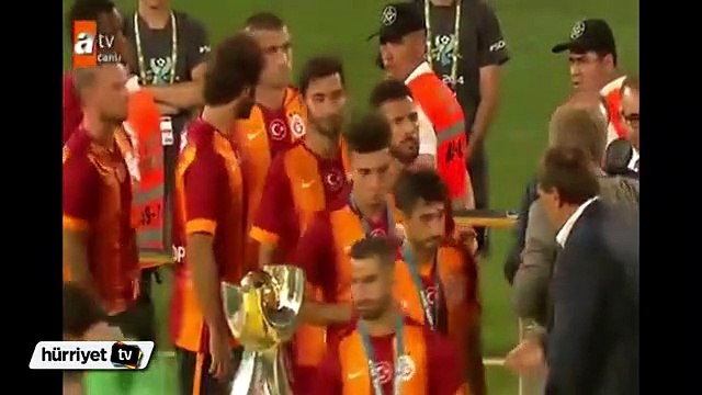 Melo, Yıldırım Demirören'in elini sıkmadı