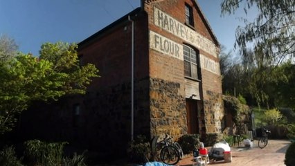 Tasmania's flood threat after record falls rivers continue to rise