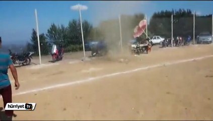 Zonguldak'ta futbol maçında çıkan hortum böyle kaydedildi