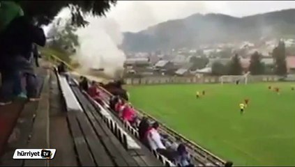 Slovakya'da oynanan Amatör Lig maçında sahaya tren girdi