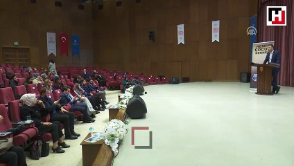 Gamze Özçelik tesettüre girdi