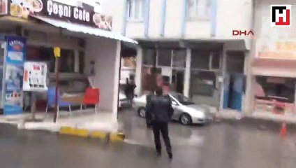 Sağlık kontrolüne götürülen şüpheli, polisin elinden kaçtı