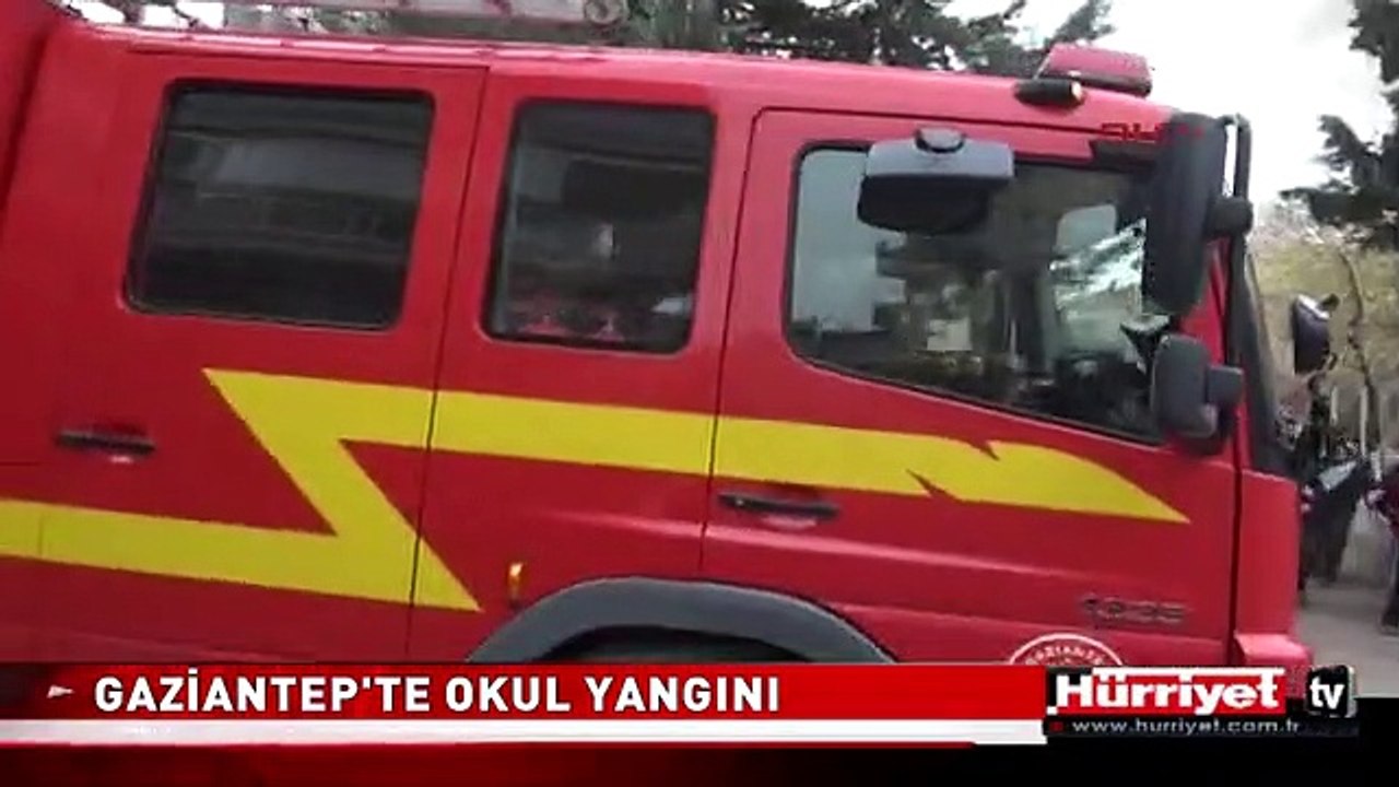 LİSEDE KORKUTAN YANGIN