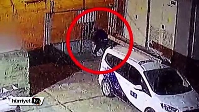 Telekomdan kablo hırsızlığı güvenlik kamerasında