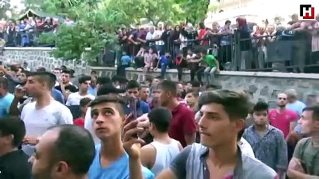Çocuk tacizcisi olduğu iddia edilen kişiyi vatandaşlar linç etmek istedi