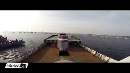 15 yıllık gemi böyle sulara gömüldü