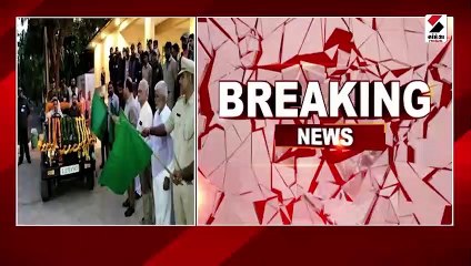 એશિયાટિક સિંહોની એક ઝલક જોવા પ્રવાસીઓનો ધસારો