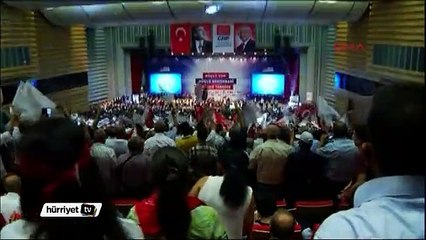 Descargar video: İnce ve Kılıçdaroğlu tokalaşıp yan yana oturdu