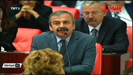 Sırrı Süreyya Önder: Yemin etmeyen bürokratlar TBMM'den çıkarılsın