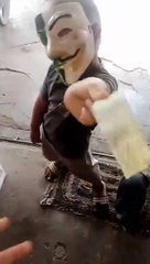 meme video lucu anak kecil beli pake topeng anonymous