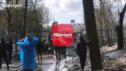 Son dakika haber... Yunan güvenlik güçlerinden göçmenlere sert müdahale