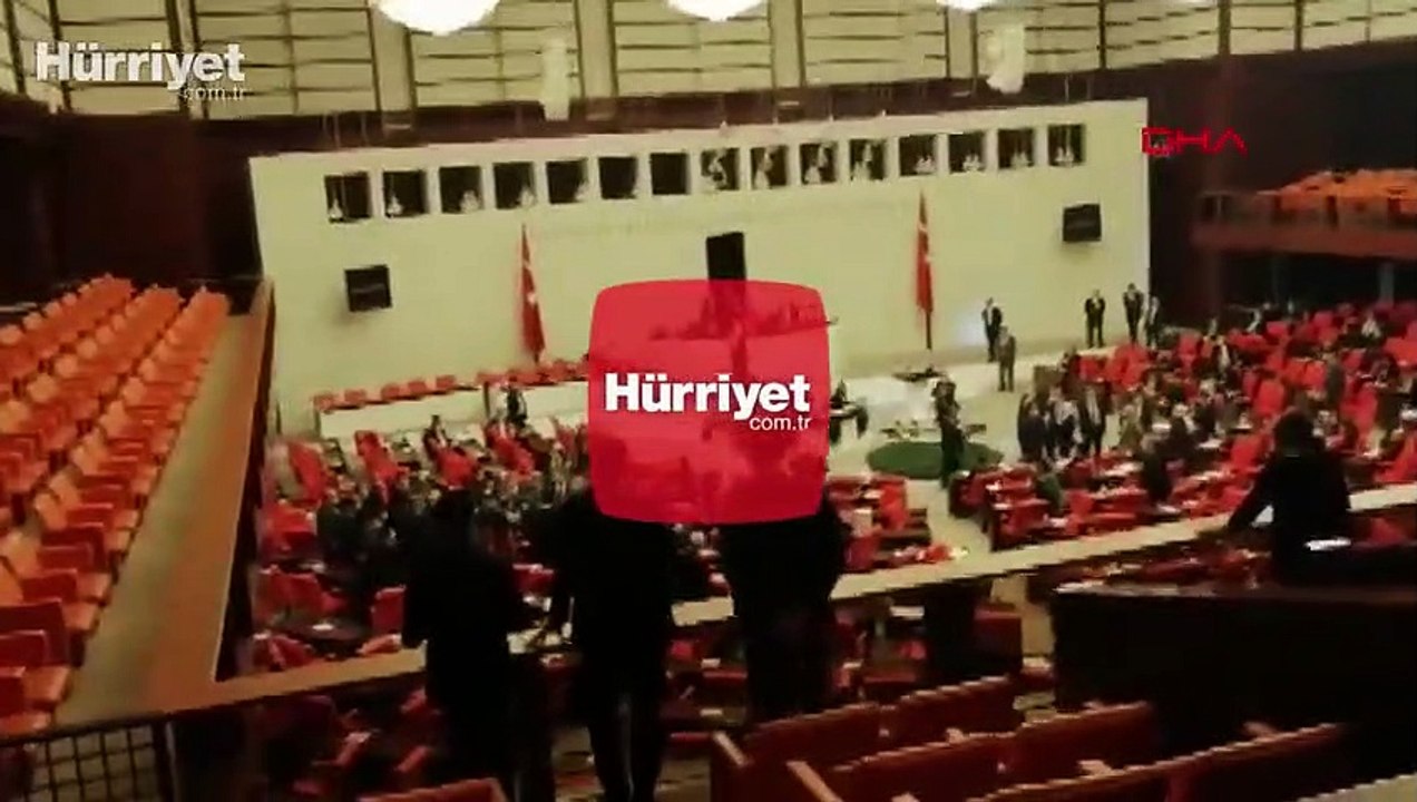 Meclis'te MHP ve HDP'li vekiller arasında gerginlik çıktı