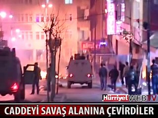 ŞİŞLİ'DE CADDEYİ SAVAŞ ALANINA ÇEVİRDİLER
