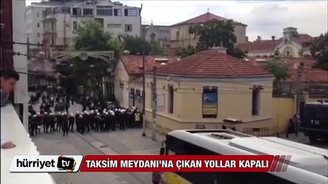 Taksim Meydanı'na çıkan yollar kapalı
