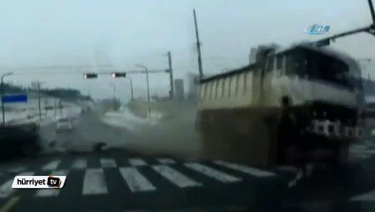 Ölümden böyle kaçtı